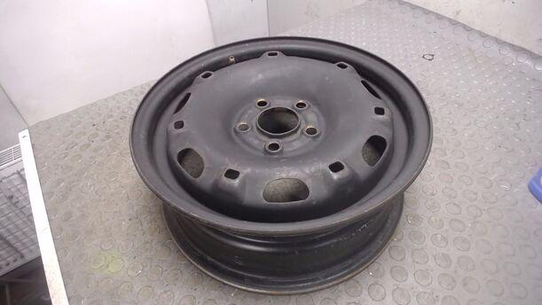 Foto: STAHLFELGE 5X14 ET35 eines Seat Ibiza 1.2 12V Attraction
