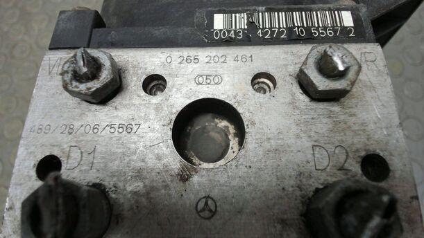 Foto: HAUPTBREMSAGGREGAT ABS eines Mercedes-Benz Vaneo 1.6 Attraction
