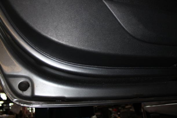 Foto: TÜR HINTEN LINKS ( LIMOUSINE ) eines Skoda Fabia 1.2 TSI Attraction