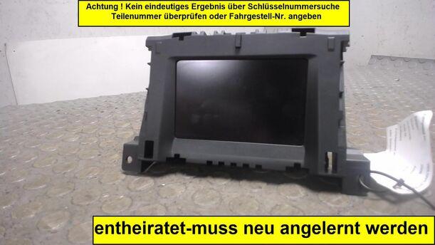 Foto: DISPLAY/ BILDSCHIRM (ENTHEIRATET) eines Opel Astra 1.9 CDTI Caravan DPF Attraction