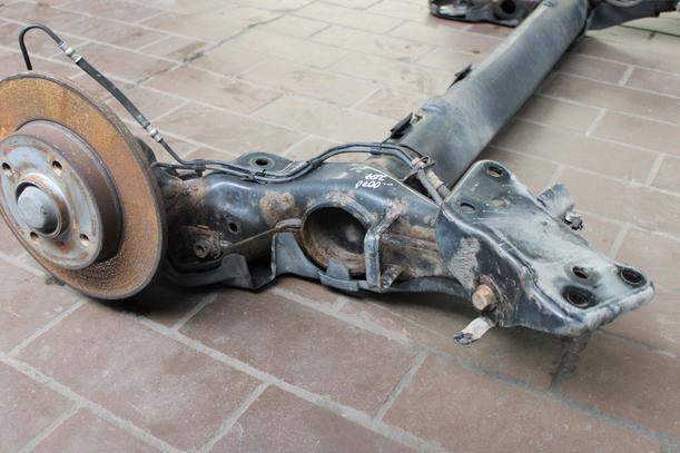 Foto: HINTERACHSE eines Peugeot 207 120 Special