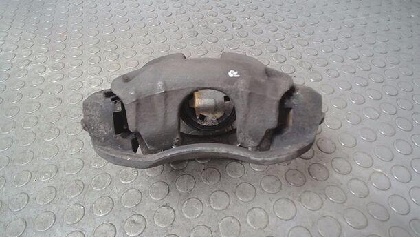 Foto: BREMSSATTEL VORN RECHTS ( BOSCH ) eines Peugeot 207 120 Special