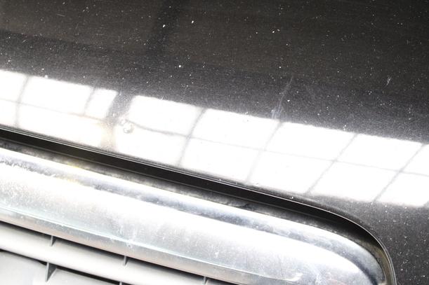 Foto: MOTORHAUBE eines Audi A6 Avant 2.7 TDI DPF Special