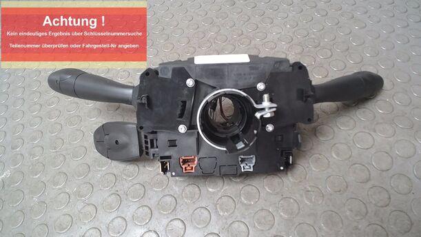 Foto: KOMBISCHALTER/ LENKSTOCKSCHALTER eines Peugeot 207 120 Special