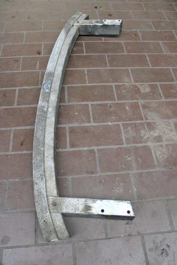 Foto: VERSTÄRKUNG HINTEN eines Audi A6 Avant 2.7 TDI DPF Special