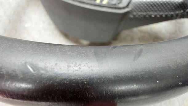 Foto: LEDERLENKRAD eines Audi A6 Avant 2.7 TDI DPF Special