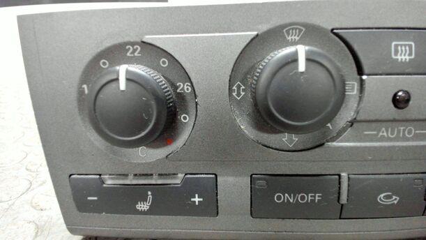Foto: HEIZUNGSBETÄTIGUNG eines Audi A6 Avant 2.7 TDI DPF Special