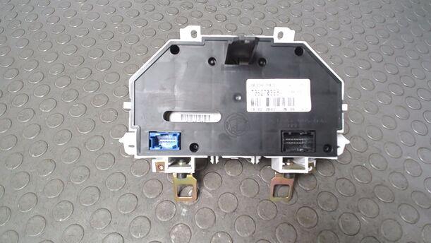 Foto: TACHOEINHEIT eines Fiat Seicento 1.1 Special