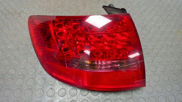 Foto: HECKLEUCHTE / RÜCKLEUCHTE LINKS LED eines Audi A6 Avant 2.7 TDI DPF Special