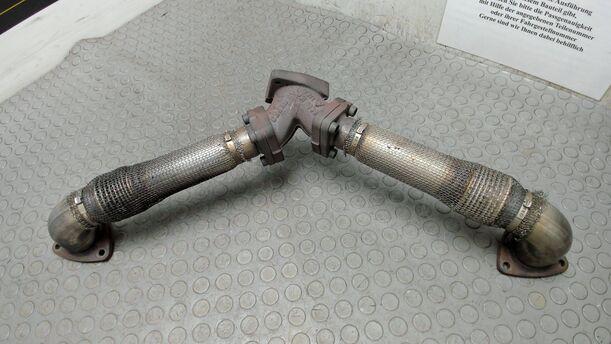 Foto: AUSPUFFROHR TURBOLADER eines Audi A6 Avant 2.7 TDI DPF Special