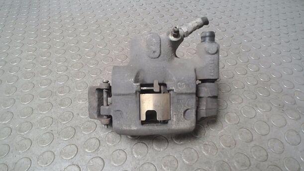 Foto: BREMSSATTEL VORN LINKS ( BOSCH ) eines Fiat Seicento 1.1 Special