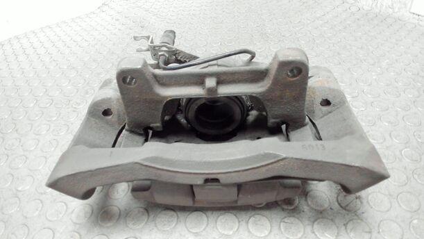 Foto: BREMSSATTEL VORN RECHTS eines Audi A6 Avant 2.7 TDI DPF Special