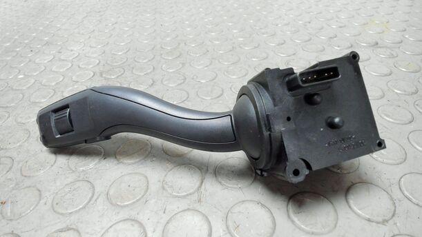 Foto: SCHEIBENWISCHERSCHALTER eines Audi A6 Avant 2.7 TDI DPF Special