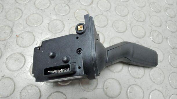 Foto: SCHALTER TEMPOMAT eines Audi A6 Avant 2.7 TDI DPF Special