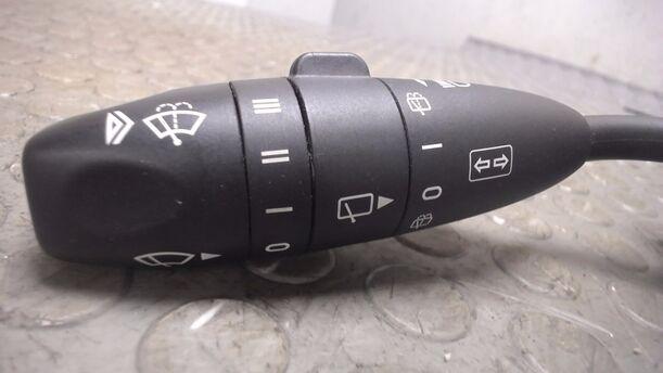 Foto: BLINKERSCHALTER eines Mercedes-Benz B 170 Special