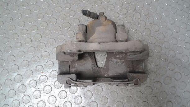 Foto: BREMSSATTEL VORN LINKS ( ATE / 57/25 ) eines Opel Astra 1.6 Caravan