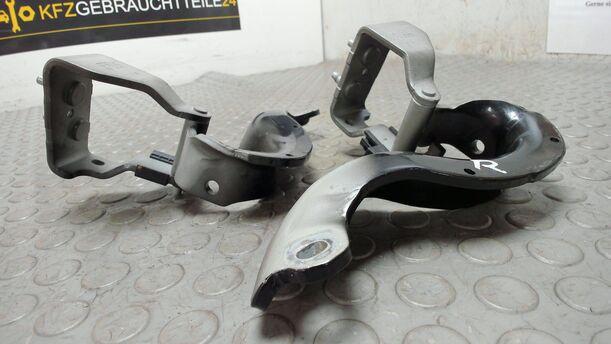 Foto: HECKDECKELSCHARNIERE PAAR eines Audi A6 Avant 2.7 TDI DPF