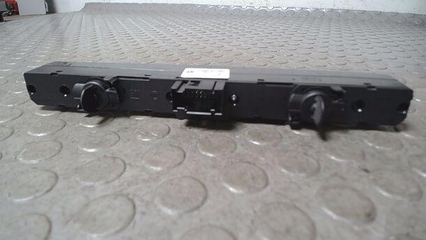 Foto: WARNBLINKSCHALTER eines Opel Astra 1.6 Caravan CLX