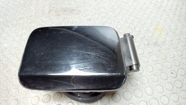 Foto: TANKKLAPPE / TANKDECKEL eines BMW 320d DPF Touring CLX