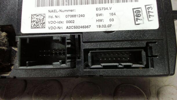 Foto: HEIZUNGSBETÄTIGUNG ( KLIMAAUTOMATIK ) eines BMW 320d DPF Touring CLX
