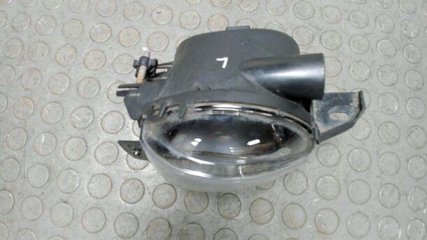 Foto: NEBELSCHEINWERFER LINKS eines BMW 320d DPF Touring CLX