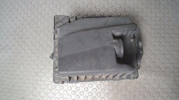 Foto: LUFTFILTERKASTEN Z16XER eines Opel Astra 1.6 Caravan CLX