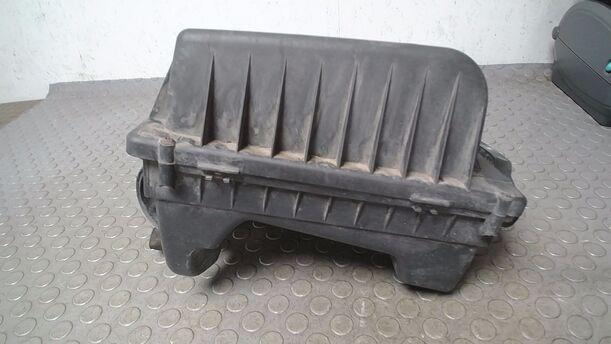 Foto: LUFTFILTERKASTEN Z16XER eines Opel Astra 1.6 Caravan CLX
