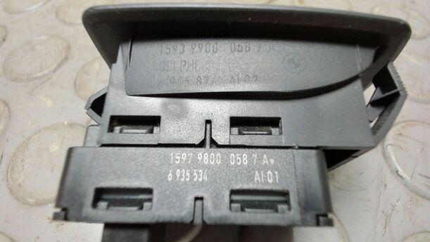 Foto: FENSTERHEBERSCHALTER eines BMW 320d DPF Touring