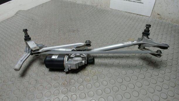 Foto: SCHEIBENWISCHERMOTOR VORN eines BMW 320d DPF Touring