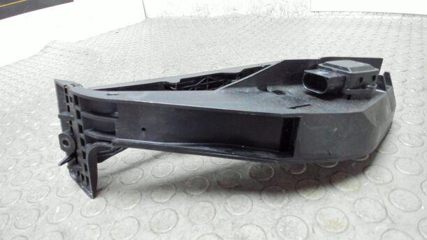 Foto: GASPEDAL ( SCHALTGETRIEBE ) eines BMW 320d DPF Touring Special