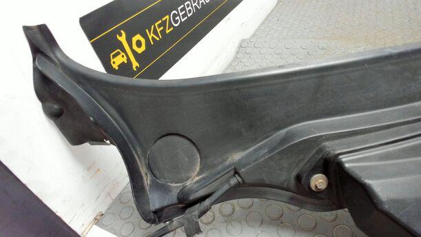 Foto: WINDLAUF / REGENABLAUF eines BMW 320d DPF Touring Special