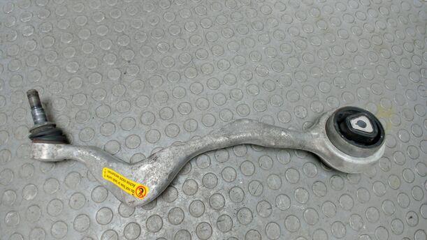 Foto: QUERLENKER VORN RECHTS / ZUGSTREBE eines BMW 320d DPF Touring Special