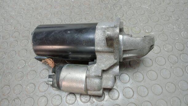 Foto: ANLASSER / STARTER (BOSCH) eines BMW 320d DPF Touring Special