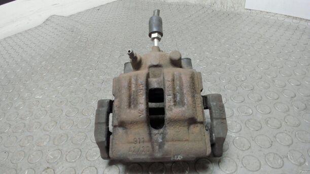 Foto: BREMSSATTEL HINTEN RECHTS eines BMW 320d DPF Touring Special