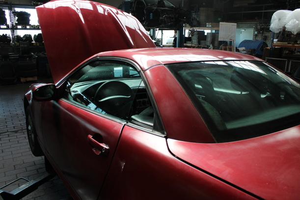 Foto: VERDECK / DACH eines Mercedes-Benz SLK 200 Kompressor Special