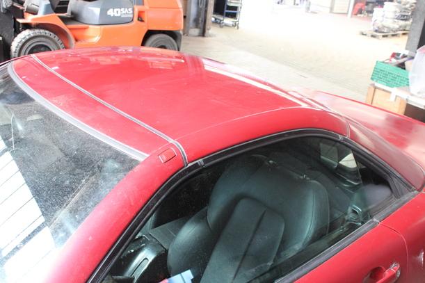 Foto: VERDECK / DACH eines Mercedes-Benz SLK 200 Kompressor Special
