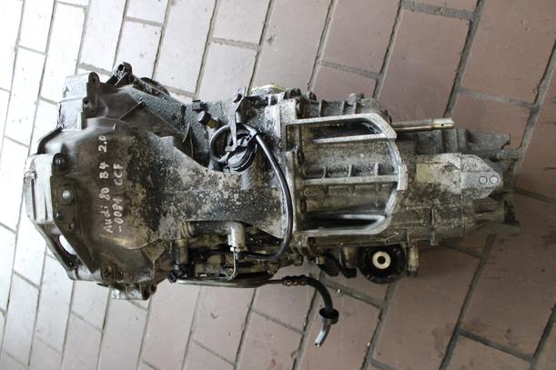 Foto: SCHALTGETRIEBE CCF eines Audi 80 2.0 E Special