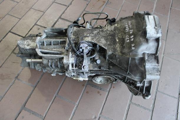 Foto: SCHALTGETRIEBE CCF eines Audi 80 2.0 E Special