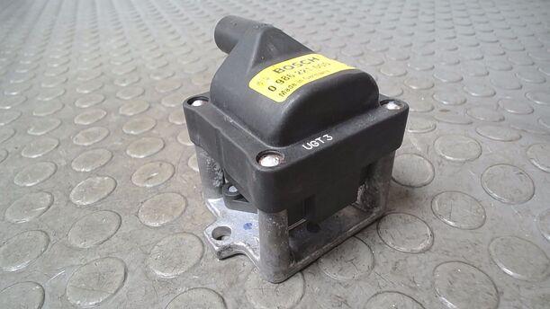 Foto: ZÜNDSPULE ( BOSCH ) eines Audi 80 2.0 E Special