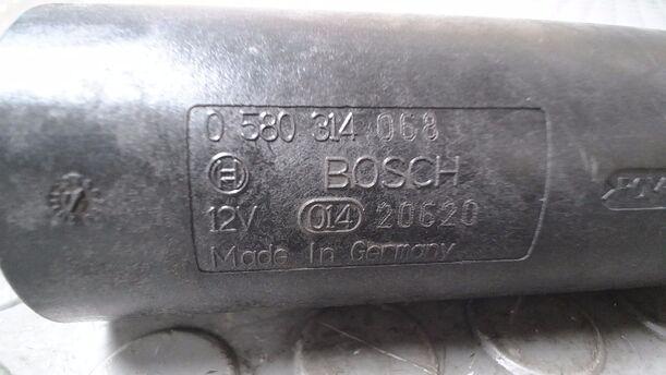 Foto: KRAFTSTOFFPUMPE eines Audi 80 2.0 E Special