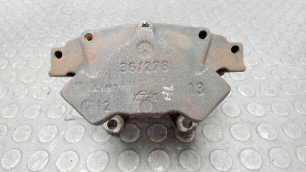 Foto: BREMSSATTEL HINTEN LINKS eines Mercedes-Benz SLK 200 Kompressor Special
