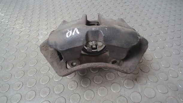 Foto: BREMSSATTEL VORN RECHTS eines Audi A4 1.6 Special