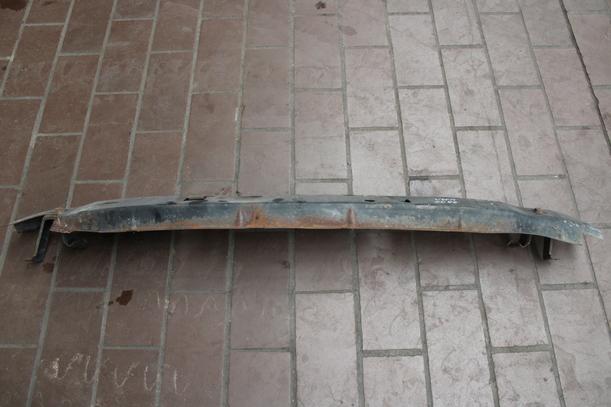 Foto: VERSTÄRKUNG HINTEN eines Opel Corsa 16V