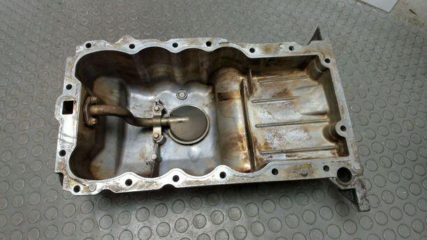 Foto: ÖLWANNE ( X12XE ) eines Opel Corsa 16V