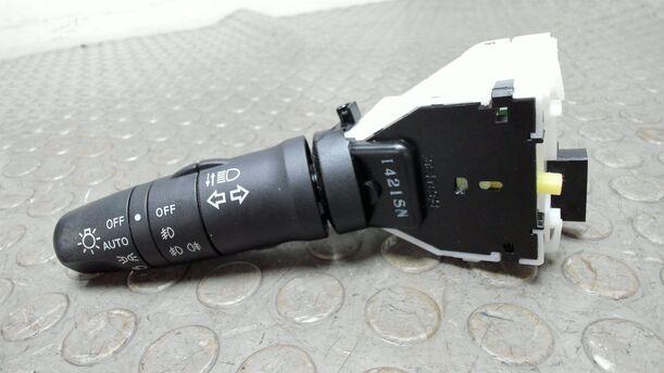 Foto: BLINKERSCHALTER / KOMBISCHALTER eines Nissan Note 1.4