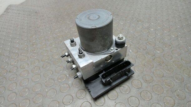 Foto: HAUPTBREMSAGGREGAT ABS eines Nissan Note 1.4