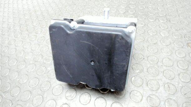 Foto: HAUPTBREMSAGGREGAT ABS eines Nissan Note 1.4