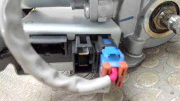 Foto: LENKSÄULE / LENKSPINDEL ELEKTRISCH eines Nissan Note 1.4