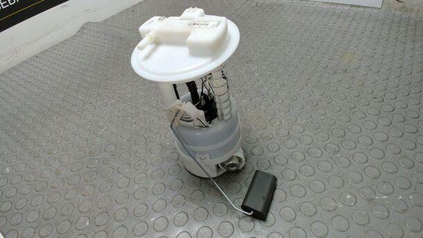 Foto: KRAFTSTOFFPUMPE eines Nissan Note 1.4