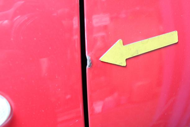 Foto: TÜR VORN LINKS ( 2/3 TÜRER ) eines Suzuki Swift 1.3
